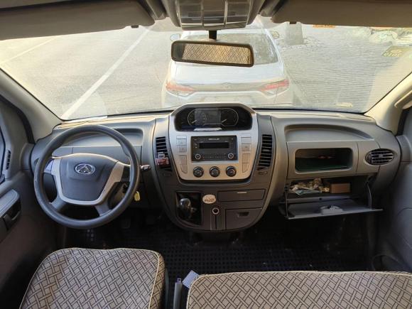 [上海·沪B] 二手上汽大通MAXUS新途V802015款 2.5T 手动傲运通版短轴中顶