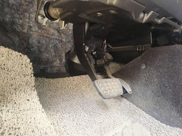 [常州·苏D] 二手丰田YARiS L 致炫2016款 改款 1.5E CVT魅动版