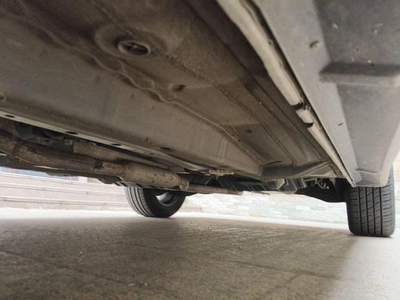 [上海·沪B] 二手三菱欧蓝德2018款 2.4L 四驱尊贵版 7座