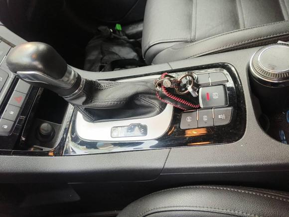 [武汉·鄂A] 二手名爵锐腾2015款 2.0TGI TST豪华版