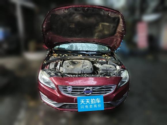 [武汉·鄂W] 二手沃尔沃沃尔沃S602015款 S60L 2.0T 智远版