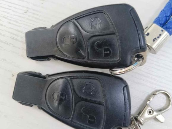 [上海·沪C] 二手奔驰奔驰S级2004款 S 350