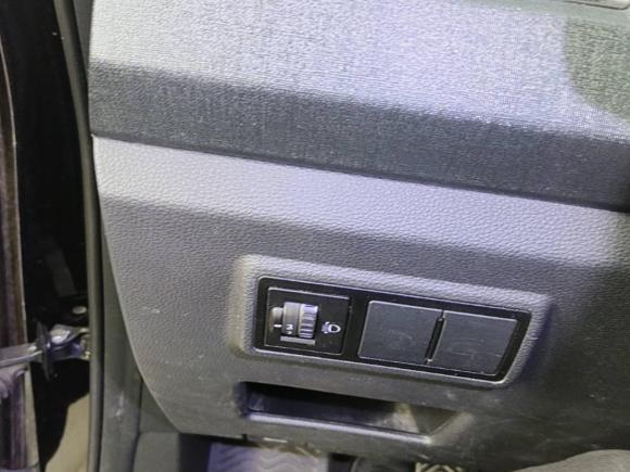 [上海·苏U] 二手五菱汽车五菱宏光PLUS2020款 1.5L 手动标准型 7座