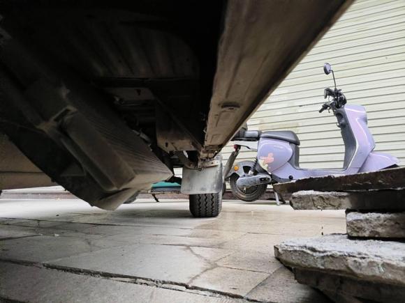 [温州·浙C] 二手依维柯依维柯得意2012款 2.5T-A35物流1版中顶