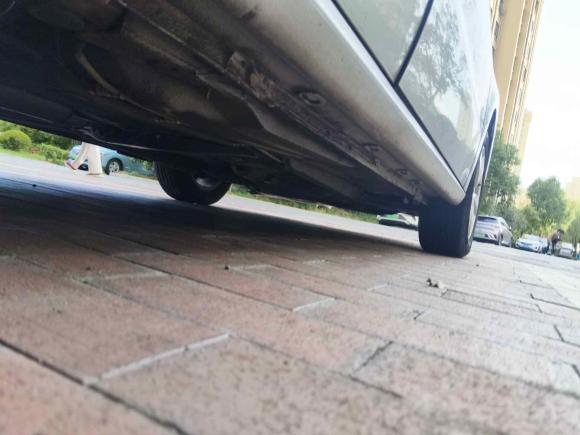 [上海·沪C] 二手大众朗逸2013款 改款经典 1.6L 自动风尚版