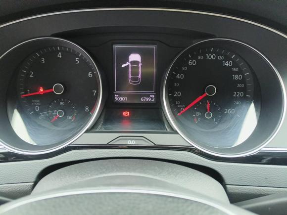 [上海·沪B] 二手大众迈腾2017款 330TSI DSG 豪华型