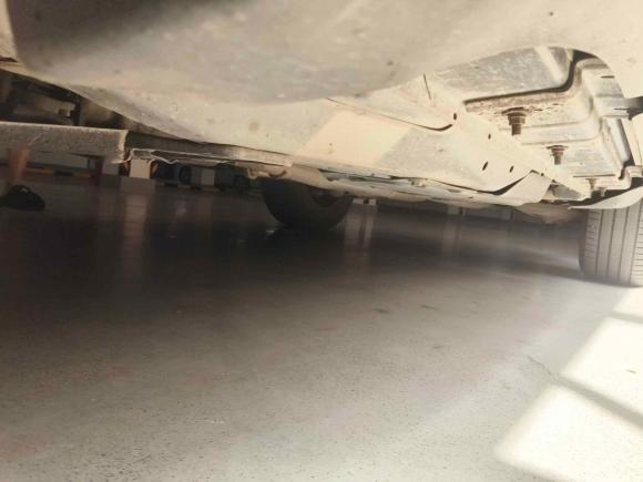 [苏州·苏U] 二手Jeep大切诺基2015款 3.0TD 柴油 舒享导航版