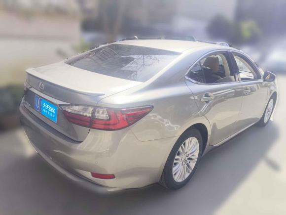 [成都·川A] 二手雷克萨斯雷克萨斯ES2015款 200 精英版