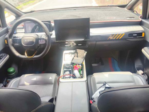 [上海·沪A] 二手埃安AION Y2022款 70 智领版 磷酸铁锂