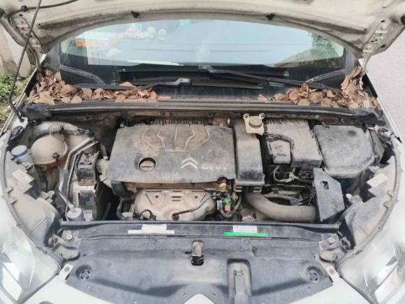 [武汉·鄂A] 二手雪铁龙雪铁龙C4L2013款 1.8L 自动劲享版