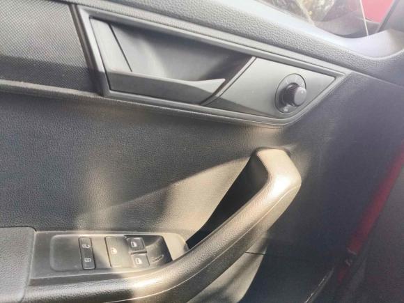 [上海·沪C] 二手斯柯达晶锐2017款 1.4L 自动车享版