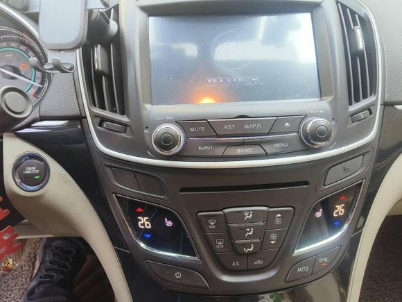 [武汉·鄂A] 二手别克君威2015款 2.0L 精英时尚型