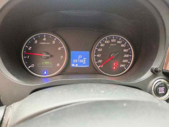 [青岛·鲁B] 二手三菱欧蓝德2018款 2.0L 两驱荣耀版 5座