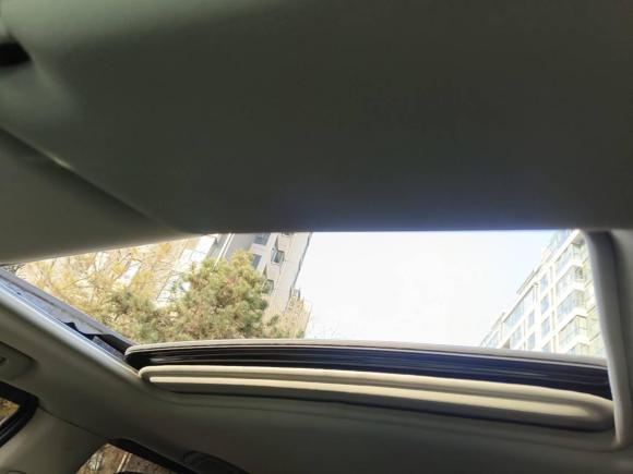 [西安·陕A] 二手三菱欧蓝德2018款 2.4L 四驱精英版 5座