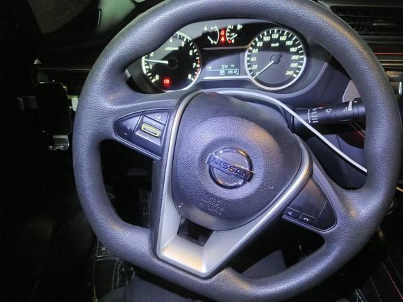 [深圳·闽H] 二手日产蓝鸟2016款 1.6L CVT智酷版