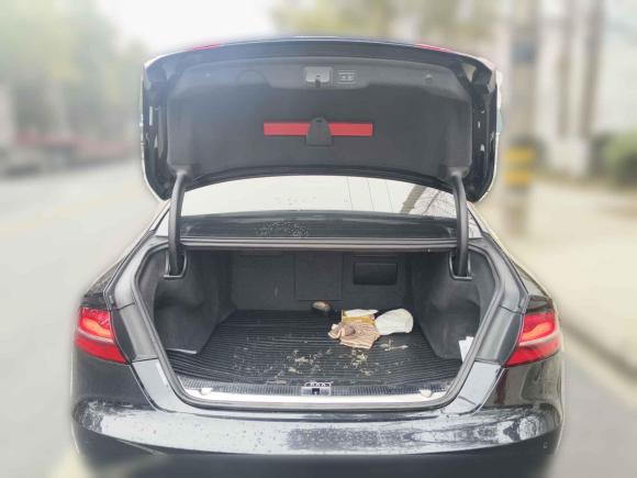 [上海·沪A] 二手奥迪奥迪A82017款 A8L 45 TFSI quattro领先精英典藏版