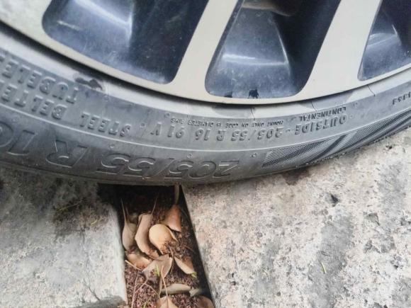 [义乌·浙G] 二手本田凌派2013款 1.8L 手动舒适版