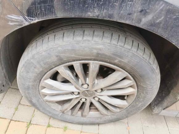 [武汉·鄂A] 二手上汽大通MAXUS大通G502019款 1.5T 自动精英版 国V