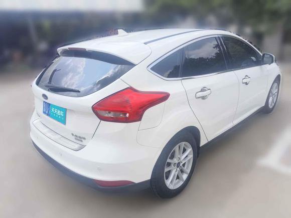 [青岛·鲁U] 二手福特福克斯2018款 两厢经典 EcoBoost 125 自动超能风尚型智行版