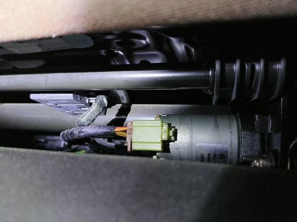 [上海·沪N] 二手DSDS 52012款 1.6T 尊享版