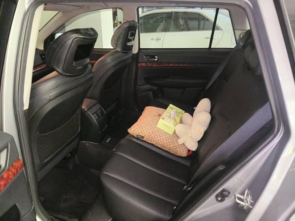 [深圳·粤B] 二手斯巴鲁傲虎2011款 2.5i豪华版