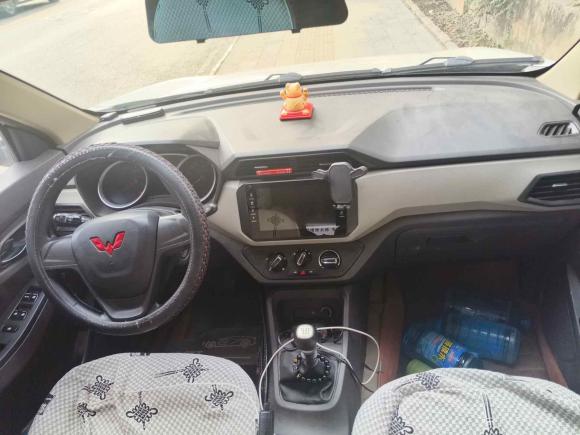 [武汉·鄂A] 二手五菱汽车五菱宏光2021款 1.5L改款 S标准型 液压助力LAR