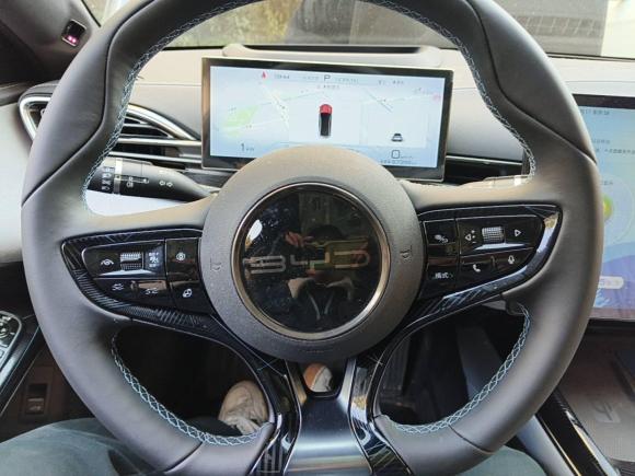 [上海·沪A] 二手比亚迪海豹2022款 700km 长续航后驱版