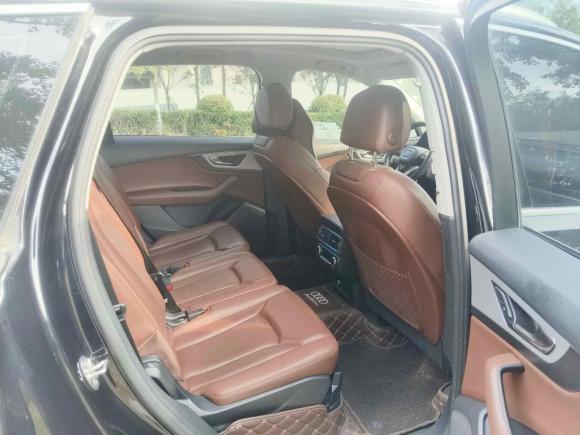 [青岛·鲁U] 二手奥迪奥迪Q72018款 40 TFSI 舒适型