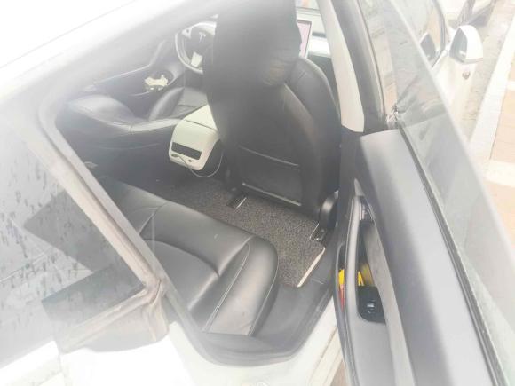 [佛山·粤A] 二手特斯拉Model 32019款 标准续航后驱升级版