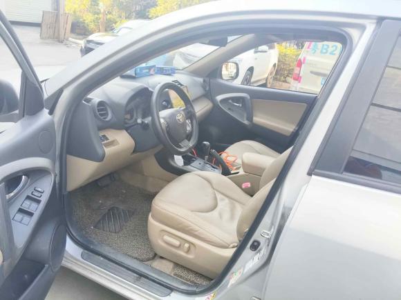 [深圳·粤B] 二手丰田RAV4荣放2011款 2.4L 自动四驱豪华版