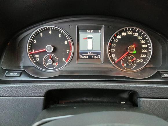 [上海·沪G] 二手大众迈特威2012款 2.0TSI 两驱豪华版