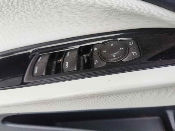 [上海·沪A] 二手别克微蓝62020款 插电混动 互联智慧型