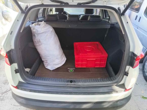 [上海·沪C] 二手斯柯达柯迪亚克2017款 TSI330 5座两驱豪华版