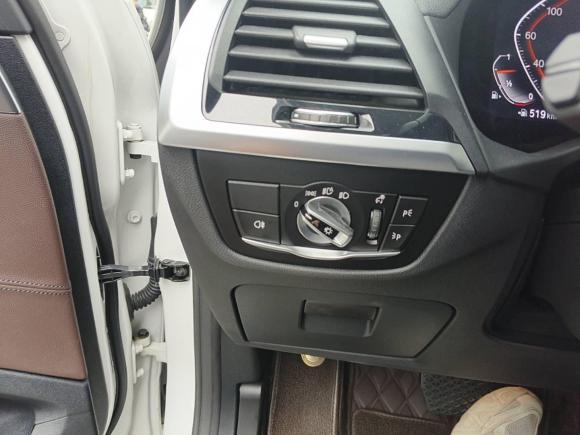 [成都·川A] 二手宝马宝马X32021款 改款 xDrive28i M运动套装