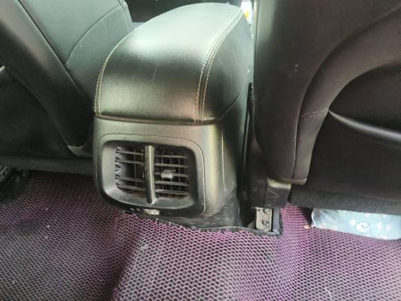 [义乌·浙G] 二手Jeep自由光2016款 2.0L 优越版