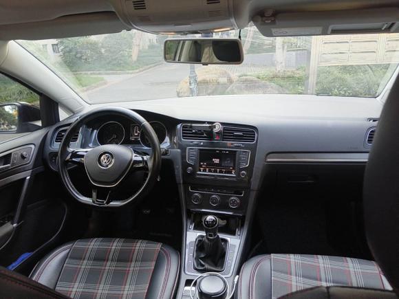 [宁波·浙B] 二手大众高尔夫2017款 230TSI 手动舒适百万辆纪念版