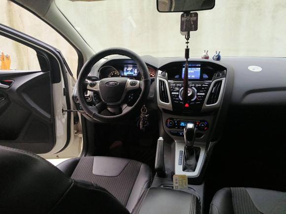 [佛山·辽B] 二手福特福克斯2012款 两厢 2.0L 自动豪华运动型