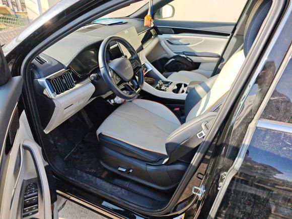 [上海·沪A] 二手比亚迪宋PLUS新能源2023款 冠军版 EV 520KM 尊贵型