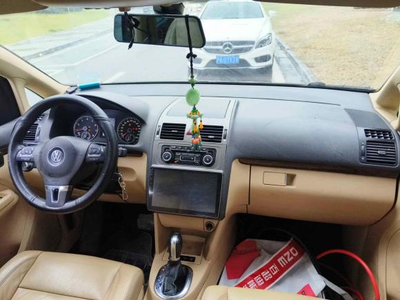 [上海·皖A] 二手大众途安2013款 1.4T DSG璀璨版5座