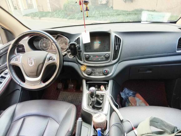 [上海·沪G] 二手宝骏宝骏5602015款 1.8L 手动豪华型