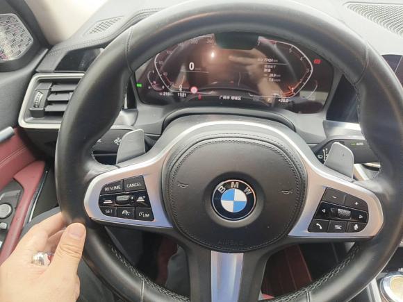 [广州·粤S] 二手宝马宝马3系2022款 330Li xDrive M运动曜夜套装