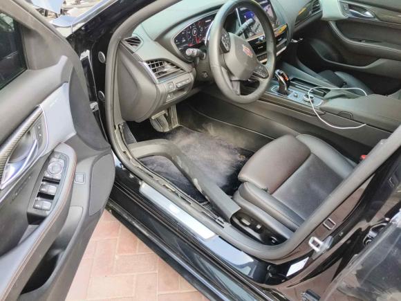 [济南·冀D] 二手凯迪拉克凯迪拉克CT52020款 28T 铂金运动版