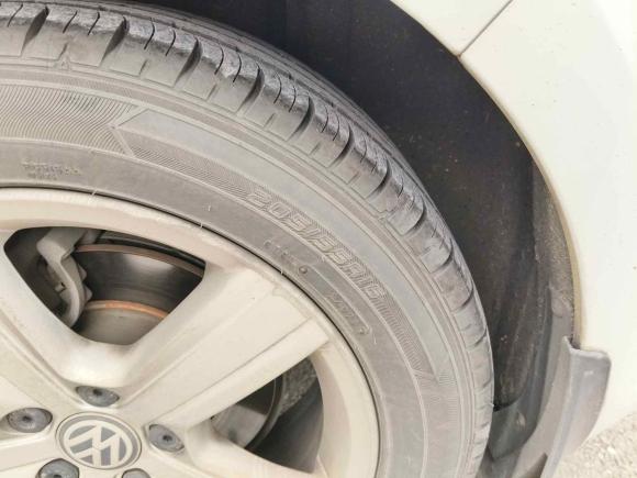 [无锡·苏B] 二手大众高尔夫2016款 1.6L 自动时尚型