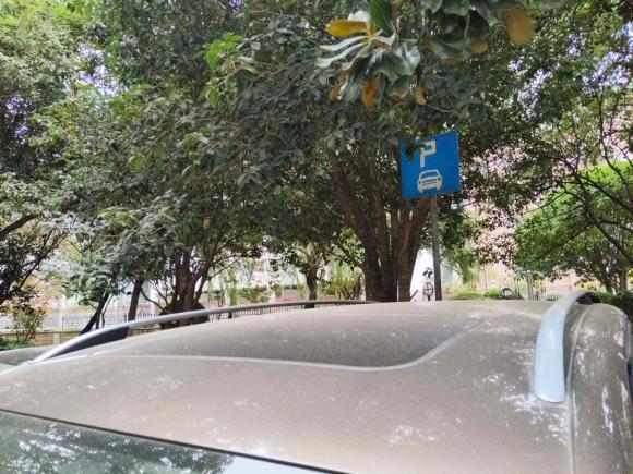 [上海·鄂F] 二手大众途安2013款 1.4T DSG睿智版5座