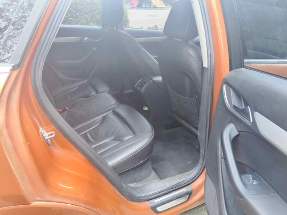 [济南·鲁A] 二手奥迪奥迪Q32015款 35 TFSI 舒适型