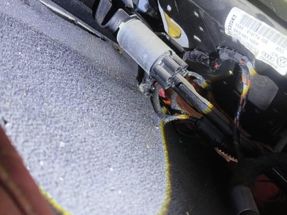 [义乌·浙G] 二手奥迪奥迪A4L2016款 35 TFSI 典藏版 自动标准型