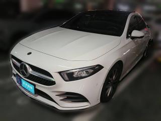 奔驰奔驰A级2021款 A 200 L 运动轿车时尚型