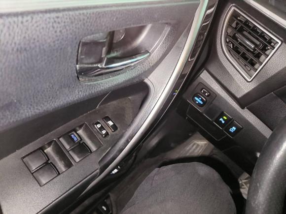 [苏州·苏E] 二手丰田卡罗拉2016款 双擎 1.8L E-CVT精英版