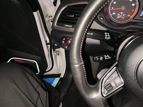 [杭州·浙A] 二手奥迪奥迪Q32013款 35 TFSI quattro 豪华型