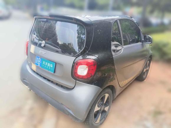 [南昌·赣B] 二手smartsmart fortwo2018款 1.0L 52千瓦硬顶激情版 国V